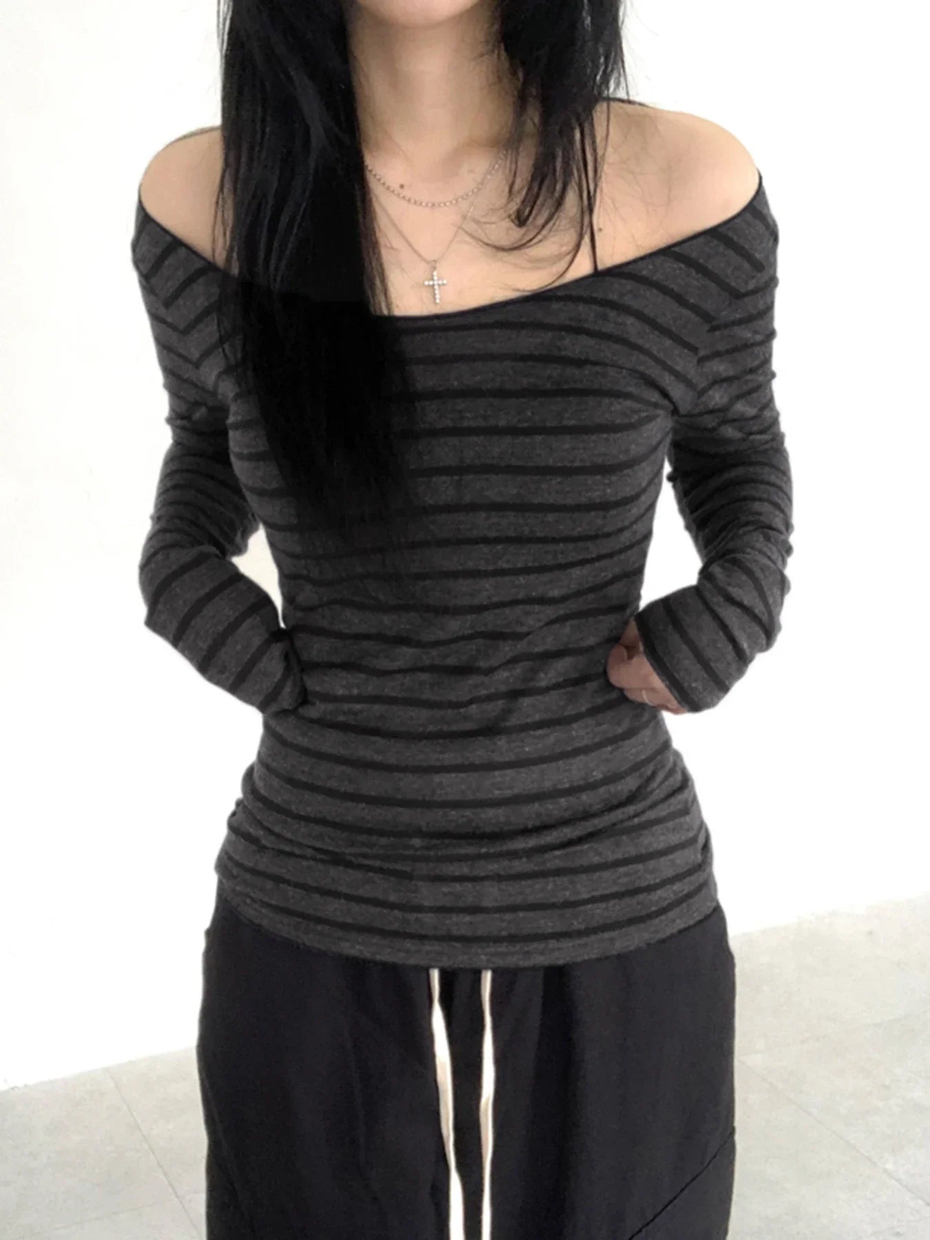 Mooyufon Japanese Basic Slim Long Sleeve